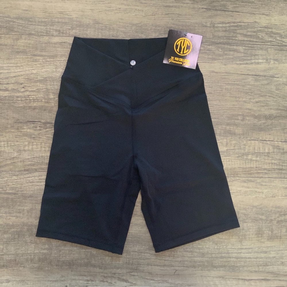 Effortless Vortex Classic Biker- Black